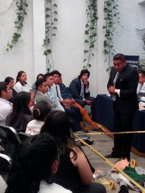 Cadena de Custodia en el lugar de los hechos (12)